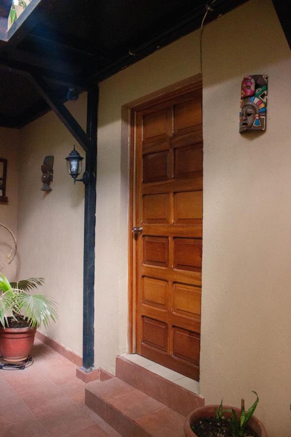 Casa Irma Hotel Guatemala City Exterior photo